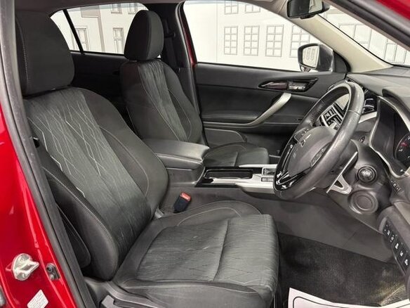 2023 Mitsubishi Eclipse Cross I Рестайлинг, пурпурный, 1815000 рублей - вид 9