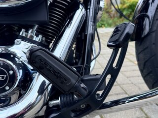 2014 Harley-Davidson Breakout, чёрный, 1900000 рублей, вид 5