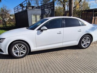 2019 Audi A4 V (B9), белый, 2500000 рублей, вид 3