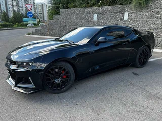 2016 Chevrolet Camaro VI, чёрный, 2800000 рублей, вид 1