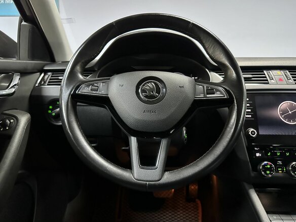 2019 Skoda Octavia III (A7) Рестайлинг, коричневый, 1720000 рублей - вид 15
