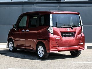 2019 Toyota Tank I, красный, 1160000 рублей, вид 2