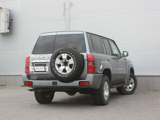 2007 Nissan Patrol V (Y61) Рестайлинг, серебристый, 1357000 рублей, вид 2