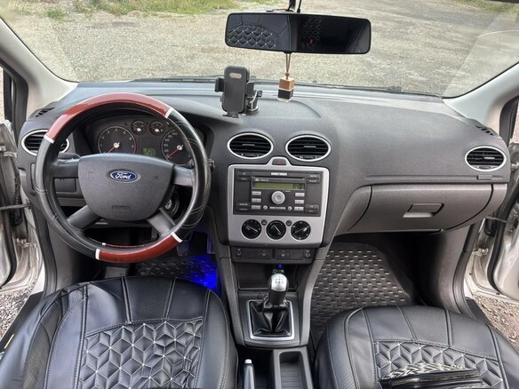 2005 Ford Focus II, серебристый, 375000 рублей - вид 12
