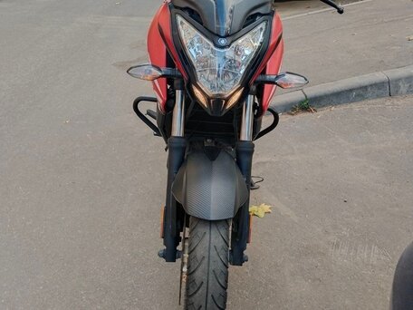 2021 Bajaj Pulsar NS 200, красный, 150000 рублей, вид 4