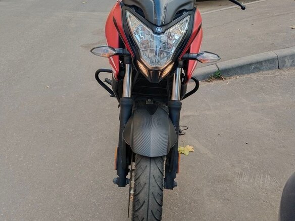 2021 Bajaj Pulsar NS 200, красный, 150000 рублей - вид 3