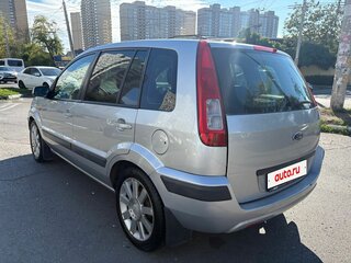2008 Ford Fusion I Рестайлинг, серебристый, 425000 рублей, вид 3