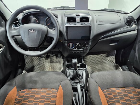 2023 Lada (ВАЗ) Granta Cross I Рестайлинг, белый, 900000 рублей - вид 10