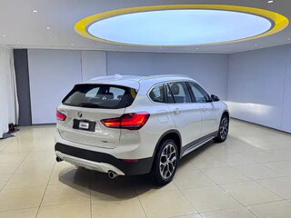 2023 BMW X1 Long 20Li sDrive II (F48) Рестайлинг, белый, 2388000 рублей, вид 4