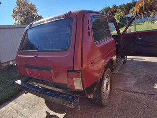1994 Lada (ВАЗ) 2121 (4x4) I Рестайлинг, пурпурный, 55000 рублей, вид 3