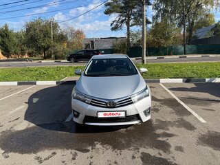 2013 Toyota Corolla XI (E160, E170, E180), серебристый, 1300000 рублей, вид 2
