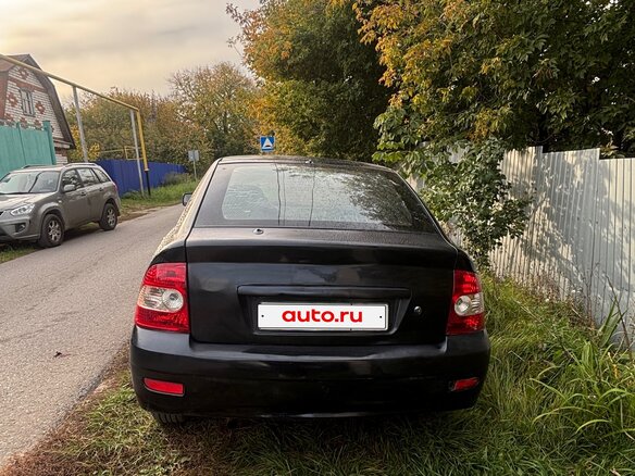 2008 Lada (ВАЗ) Priora I, чёрный, 145000 рублей - вид 2