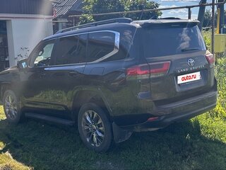 2024 Toyota Land Cruiser 300 Series, чёрный, 14000000 рублей, вид 3