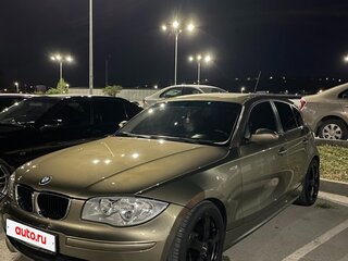 2005 BMW 1 серии 118i I (E81/E82/E87/E88), бежевый, 999999 рублей, вид 5
