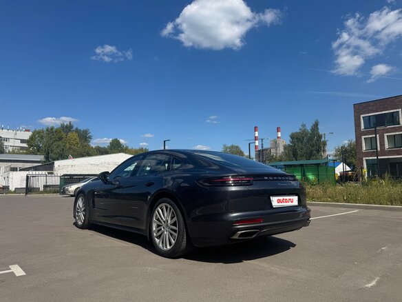 2019 Porsche Panamera 4 II, серый, 7300000 рублей - вид 6