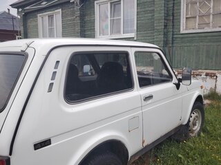 2008 Lada (ВАЗ) 2121 (4x4) I Рестайлинг, белый, 315000 рублей, вид 3