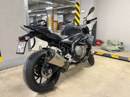 2018 BMW S 1000 R, серый, 1000000 рублей, вид 5