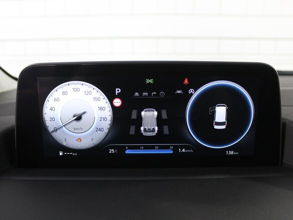 2025 Hyundai Staria I, чёрный, 9999000 рублей - вид 19