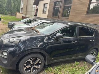 2021 Kia Sportage IV Рестайлинг, чёрный, 2587500 рублей, вид 5