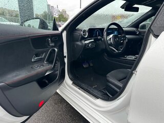 2020 Mercedes-Benz CLA 200 II (C118, X118), белый, 2410000 рублей, вид 5