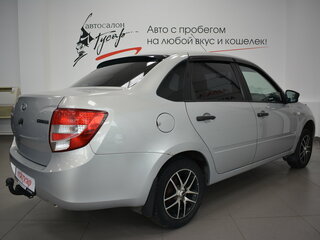2017 Lada (ВАЗ) Granta I, серебристый, 419000 рублей, вид 4