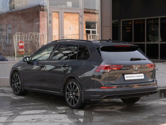 2021 Volkswagen Golf VIII, серый - вид 6