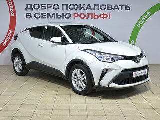 2021 Toyota C-HR I Рестайлинг, белый, 2560000 рублей, вид 3