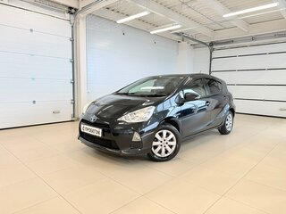 Toyota Aqua I