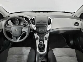 2014 Chevrolet Cruze I Рестайлинг, бежевый, 670000 рублей, вид 5