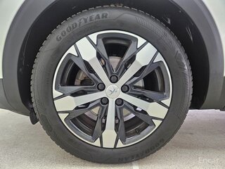 2022 Peugeot 5008 II Рестайлинг, белый, 1900000 рублей, вид 5