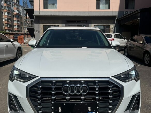 2021 Audi Q3 35 TFSI II (F3), белый, 2310000 рублей - вид 1