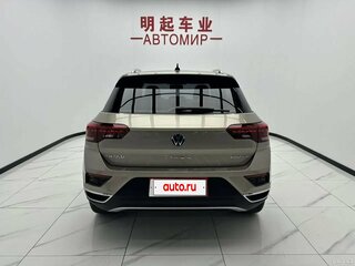 2023 Volkswagen T-Roc I Рестайлинг, золотистый, 1280000 рублей, вид 5
