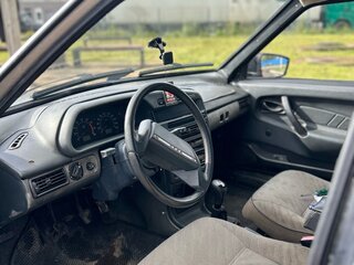 2004 Lada (ВАЗ) 2114, серебристый, 100000 рублей, вид 4