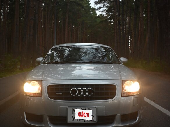 2000 Audi TT I (8N), серебристый, 600000 рублей - вид 18