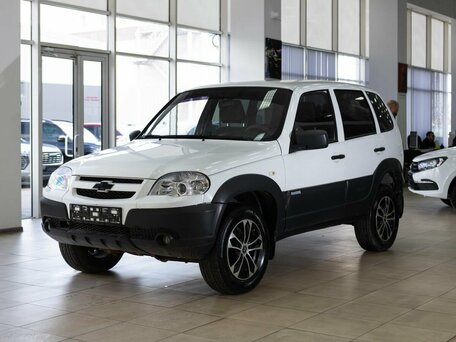 2014 Chevrolet Niva I Рестайлинг, белый, 500000 рублей, вид 3