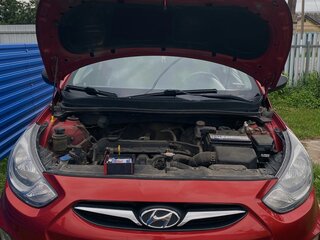 2012 Hyundai Solaris I, красный, 600000 рублей, вид 1