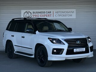 2014 Lexus LX 570 III Рестайлинг, белый, 4695000 рублей, вид 3