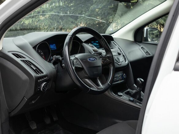 2018 Ford Focus III Рестайлинг, белый, 1195000 рублей - вид 18