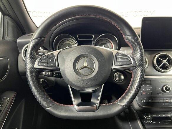 2016 Mercedes-Benz GLA 250 I (X156), серый, 2109900 рублей - вид 16