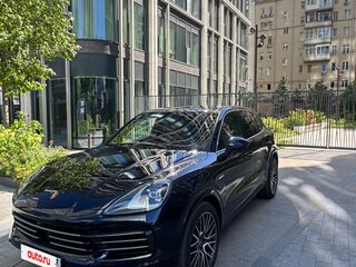 2022 Porsche Cayenne E-Hybrid III, синий, 10400000 рублей, вид 3
