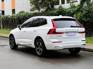 2026 Volvo XC60 II Рестайлинг 2, белый, 5650843 рублей, вид 4