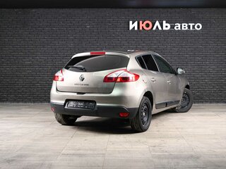 2012 Renault Megane III, бежевый, 570000 рублей, вид 4