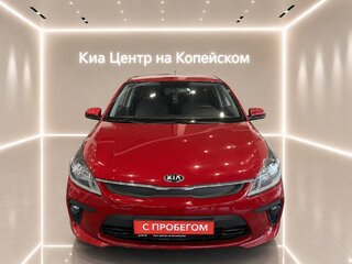 2019 Kia Rio IV, красный, 1449900 рублей, вид 2
