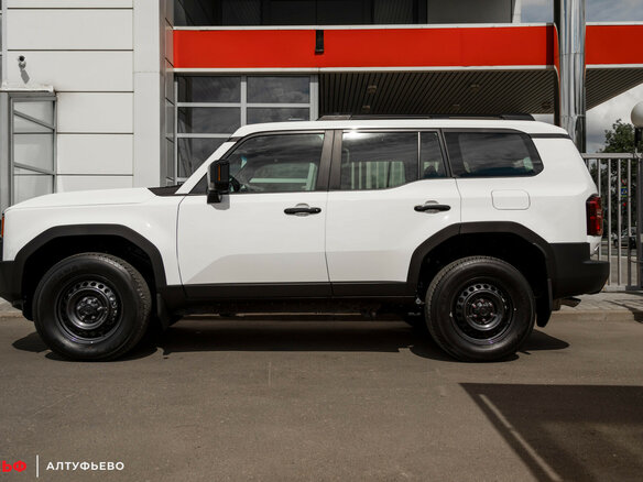2024 Toyota Land Cruiser Prado 250 Series, белый - вид 4