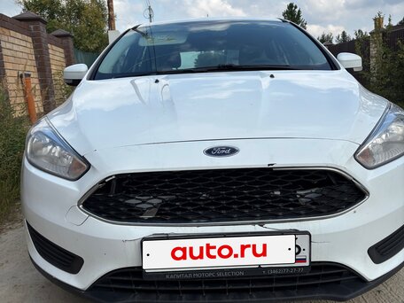 2018 Ford Focus III Рестайлинг, белый, 800000 рублей, вид 2