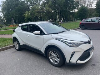 2019 Toyota C-HR I Рестайлинг, белый, 2100000 рублей, вид 5