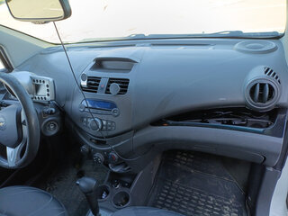 2011 Chevrolet Spark III, белый, 510000 рублей, вид 5