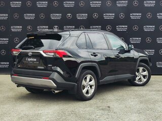 2019 Toyota RAV4 V (XA50), чёрный, 2700000 рублей, вид 2