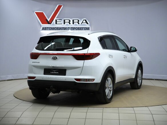2018 Kia Sportage IV, белый - вид 4