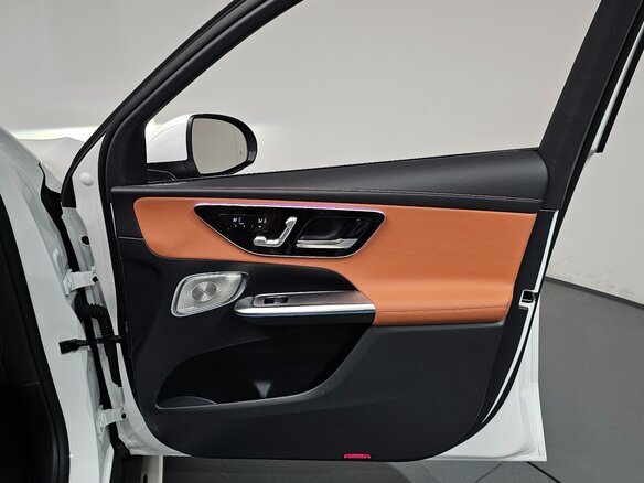 2025 Mercedes-Benz GLC 300 II (X254), белый - вид 21